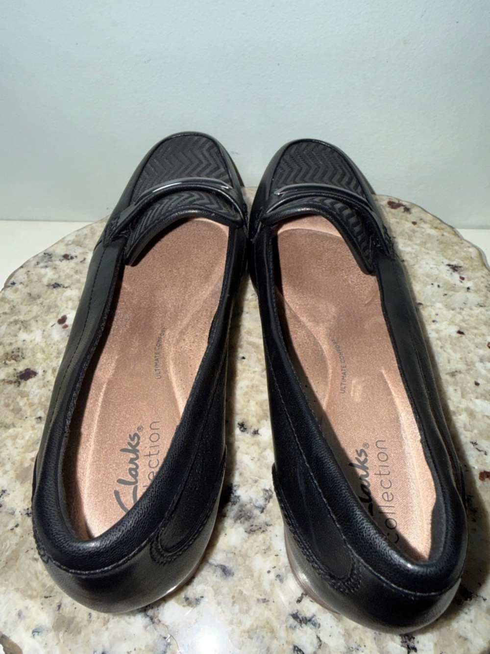 Clarks Juliet Aster Black Leather Loafers Sleek Comfort Low Block Heel Sz 8.5 - Picture 13 of 16
